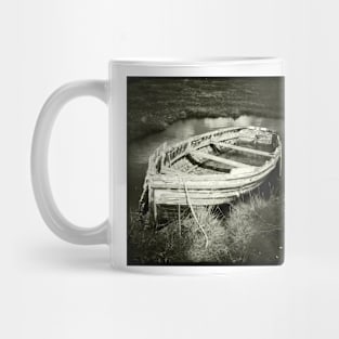 Old Rowing Boat - Brancaster Staithe, Norfolk, UK Mug